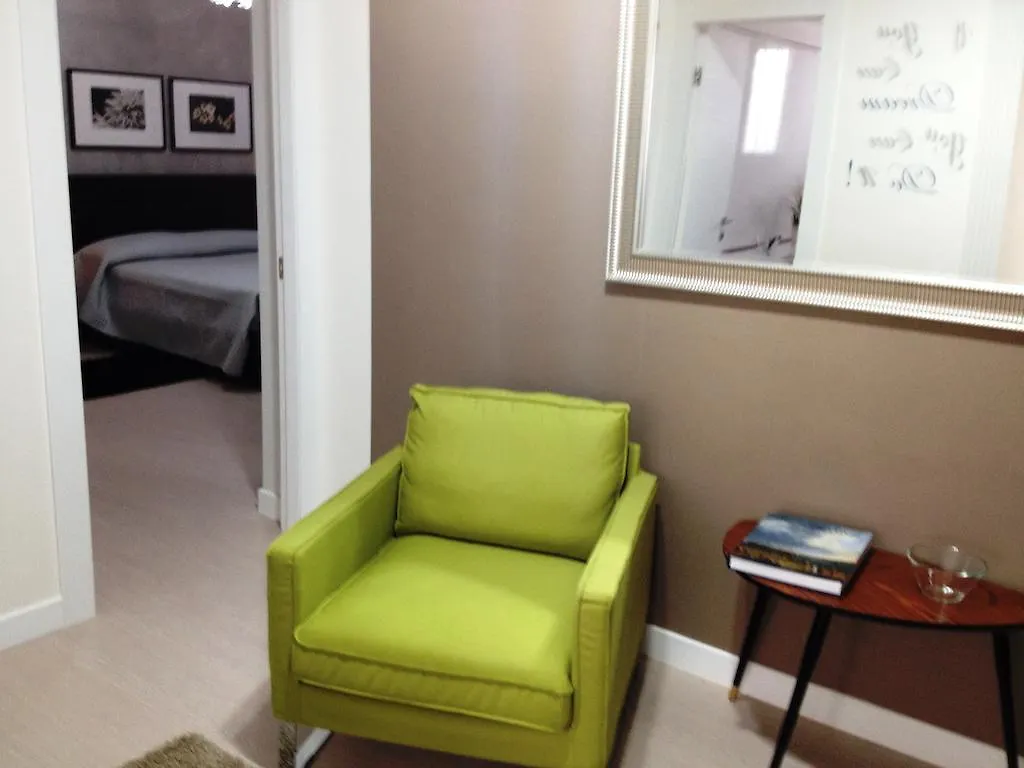 Dreamsrome Lux Apartment