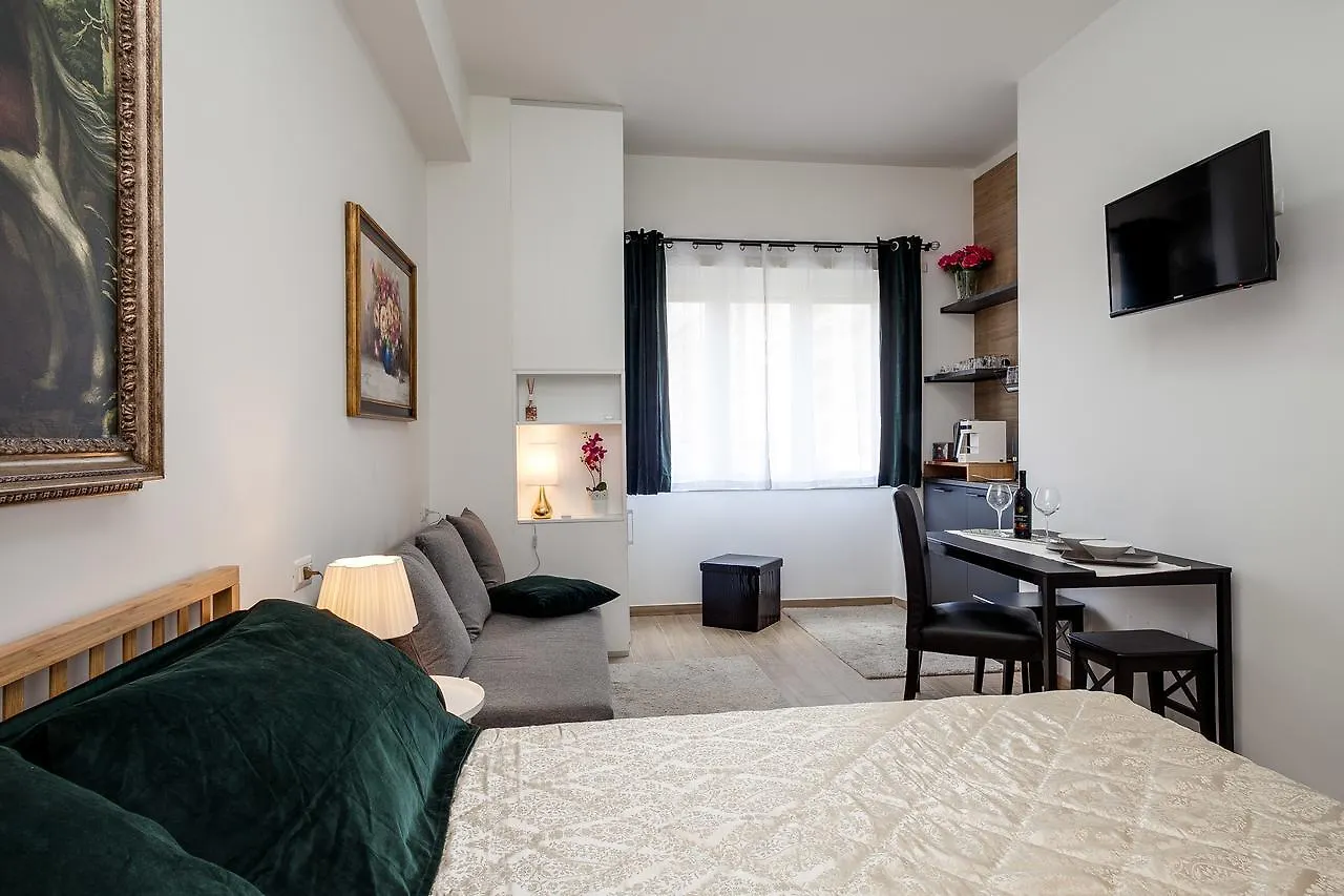 Dreamsrome Lux Apartment 0*, Rome